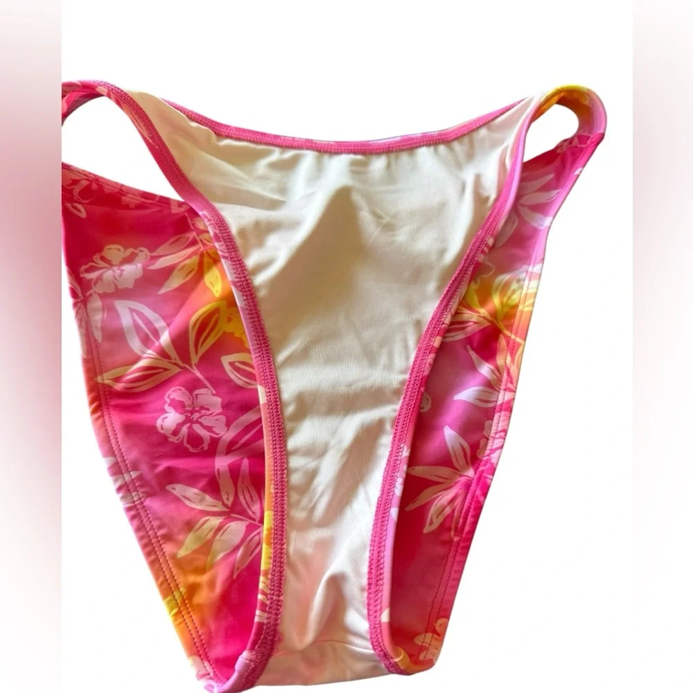 Cupshe Bikini Neon Hibiscus Floral Pink and Orange Set with Underwire Top - Picture 7 of 11